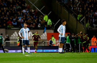 Dybala: «L'Argentina vuole Higuain. Io contro Messi? Leo si è messo a ridere»