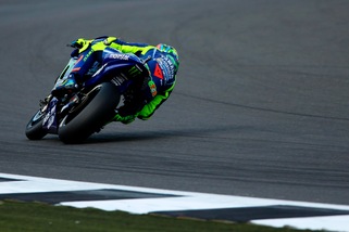 MotoGp, Rossi: «Spero di rientrare il prima possibile»