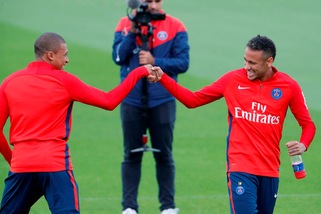 Psg, primo allenamento per Mbappé e Neymar: è già feeling