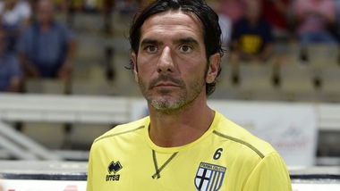 Serie B Parma, Lucarelli contro Ghirardi: «Ritorna allo stadio»