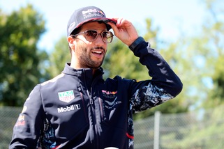 F1, Ricciardo: «Voglio il primo posto a Singapore»