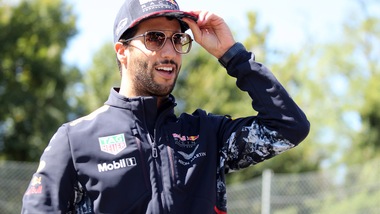 F1, Ricciardo: «Voglio il primo posto a Singapore»