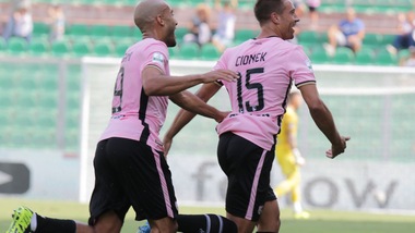 Palermo-Empoli, emozioni e spettacolo ricordando la Serie A