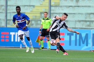 Juventus, una gioia al Camp Nou: l'esordio a 17 anni per Caligara