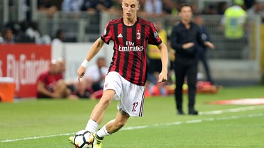 Europa League Milan, i convocati per l'Austria Vienna. Out Conti
