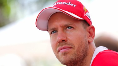 F1, Gp Singapore: Vettel c'è, trionfo a 2,25