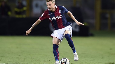 Serie A Bologna, Krejci out con la Fiorentina: frattura mascellare