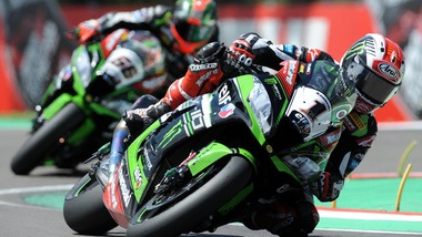 Sbk, Portogallo: Superpole a Rea, terzo Savadori