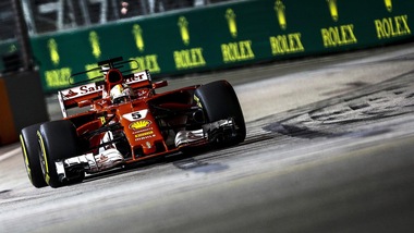F1, Singapore: Vettel, che pole! Quarto Raikkonen