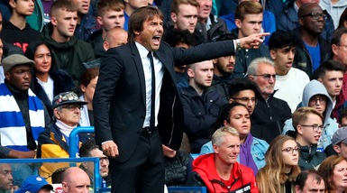 Premier League, Chelsea-Arsenal 0-0. Manchester United-Everton 4-0