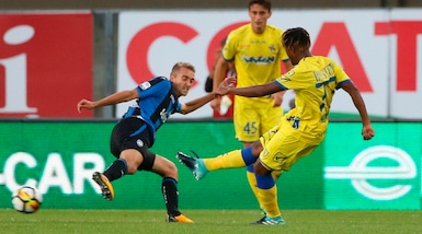 Chievo-Atalanta 1-1: Gomez replica a Bastien