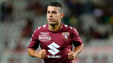 Torino, incidente stradale per Iago Falque: calciatore illeso