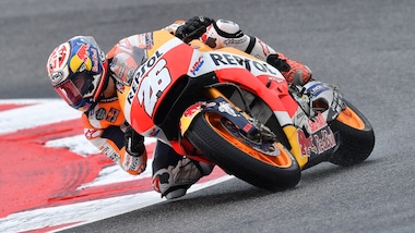 MotoGp, Aragon: Pedrosa più veloce, Rossi 20°