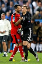 Buffon scrive a Neuer: «Voglio vederti sul campo appena possibile»