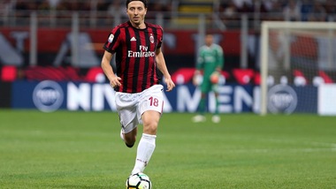Serie A Milan, esami per Montolivo: lesione minima ai flessori