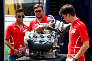 Ferrari, Leclerc si aggiudica il titolo in Formula 2