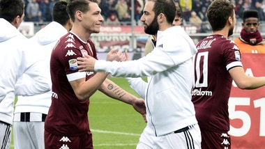 Juventus, Higuain fuori per turnover e problema muscolare