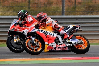 MotoGp Aragon: Marquez primo nel warm up, Rossi nono
