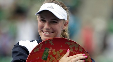 Tokyo, la Wozniacki torna a vincere un torneo