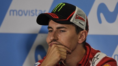 MotoGp Ducati, Lorenzo: «Progressi continui, possibile vincere a Motegi»