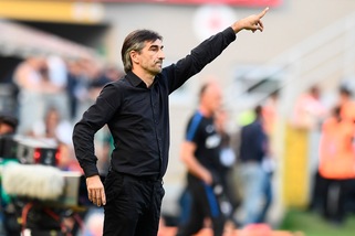 Serie A Genoa, Juric: «L'arbitro ha sbagliato. Ci gira tutto storto»