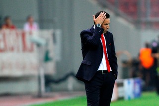 L'Olympiacos esonera Hasi, Juventus alla finestra