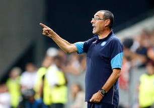 Napoli, Sarri: «Milik? Se la Juventus perdesse Higuain avrebbe lo stesso problema»