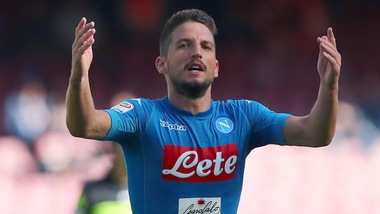 Napoli, Mertens: «Corsa scudetto? Non c'è solo la Juventus»