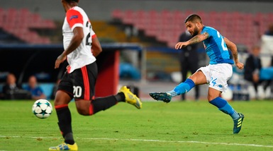 Napoli-Feyenoord 3-1, Insigne, Mertens e Callejon in gol: successo dedicato a Milik
