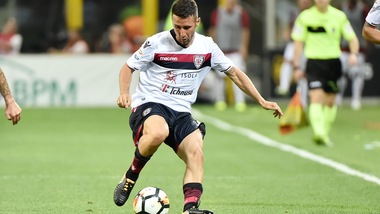 Serie A Cagliari  a lavoro, Cossu resta a riposo