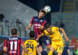 Serie A Crotone, Sampirisi: «Spal? Scontro per la salvezza»