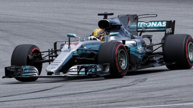 F1 Malesia: ancora Hamilton in pole, poi Raikkonen. Vettel ultimo