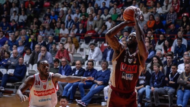 Johnson piega Varese, Venezia vince e convince