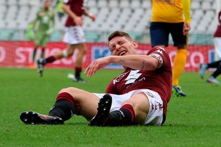 Torino, lesione al collaterale per Belotti: un mese di stop
