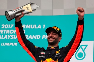 F1 Red Bull, Ricciardo: «Gara noiosa ma difficile»