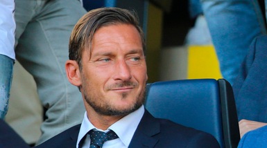 Totti rinuncia al corso da allenatore: Perrotta al suo posto