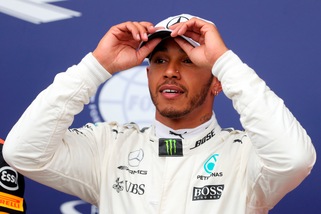 F1 Mercedes, Hamilton: «L'obiettivo è vincere tutte le gare»