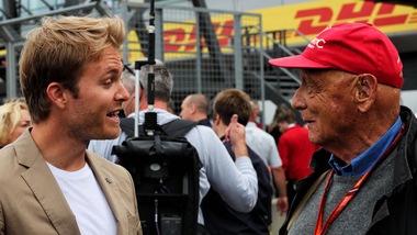 F1, Rosberg: «Il titolo è in mano ad Hamilton»