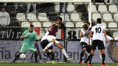 La Serie B in diretta, formazioni ufficiali e tempo reale alle 15. Dove vederla in tv