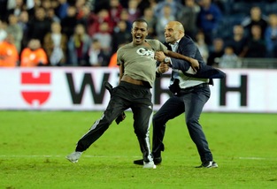 Spagna, paura in Israele: «Invasore su Isco con un coltello»