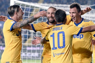 Juventus: Higuain time, ottobre è il mese dell'argentino