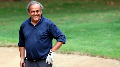 Platini: «Golf? Più facile tirare punizioni». Dossena: «È juventino, deve stare dietro»