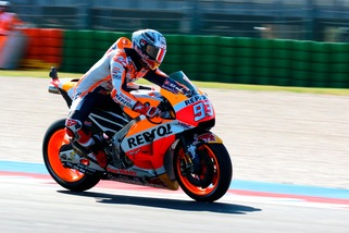 MotoGp, Giappone: Marquez vola in lavagna, Rossi a 7,00