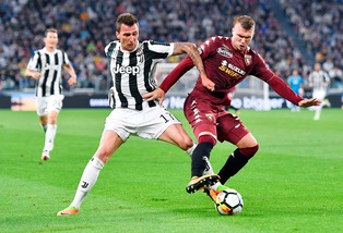 Torino, Lyanco: «Mi sono rotto i legamenti, sono triste»