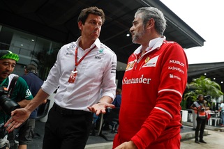 F1, Susie Wolff avverte il marito: «Attento a Vettel»