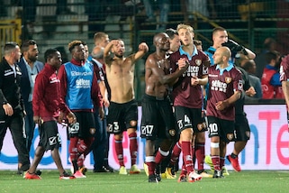 Serie B, Salernitana da sogno: 2-3 in rimonta ad Avellino