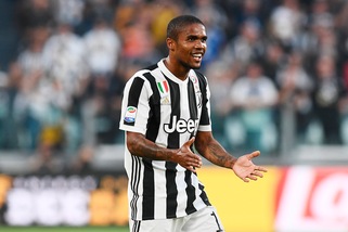 Juventus, Douglas Costa: «Il mio ruolo? Gioco dove mi chiedono»