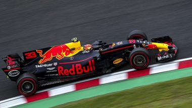 F1 Red Bull, Verstappen: «Pista divertente sul bagnato»