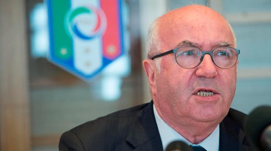 Tavecchio: «L'Italia giocherà un'amichevole a Cagliari se...»