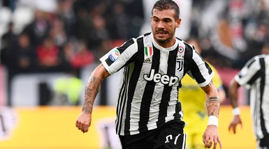 Juventus, ritorna il 4-2-3-1: Sturaro favorito da terzino destro